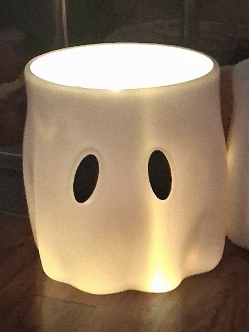 NWT Viral Dollar General Set Of 3 White Ghost Treat/Planters